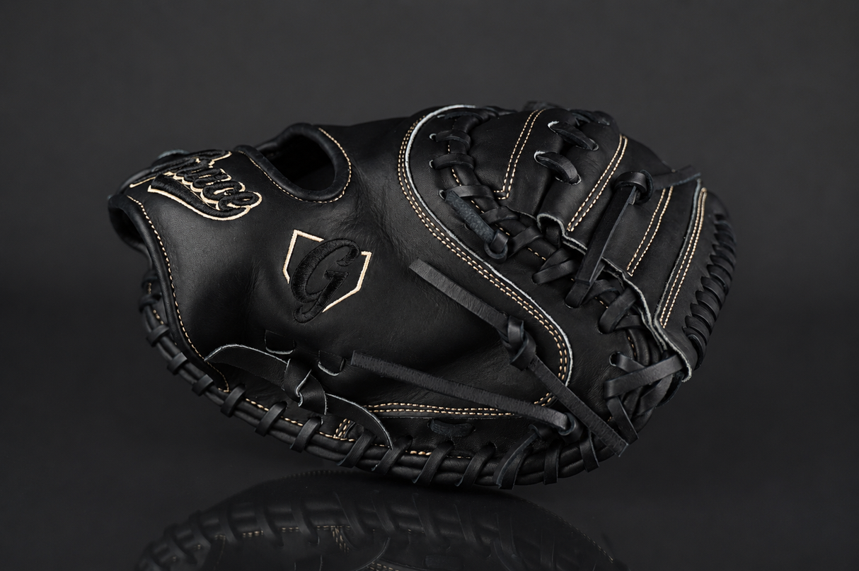 33" Closed Web Catchers Mitt Grace Glove - GG33CM