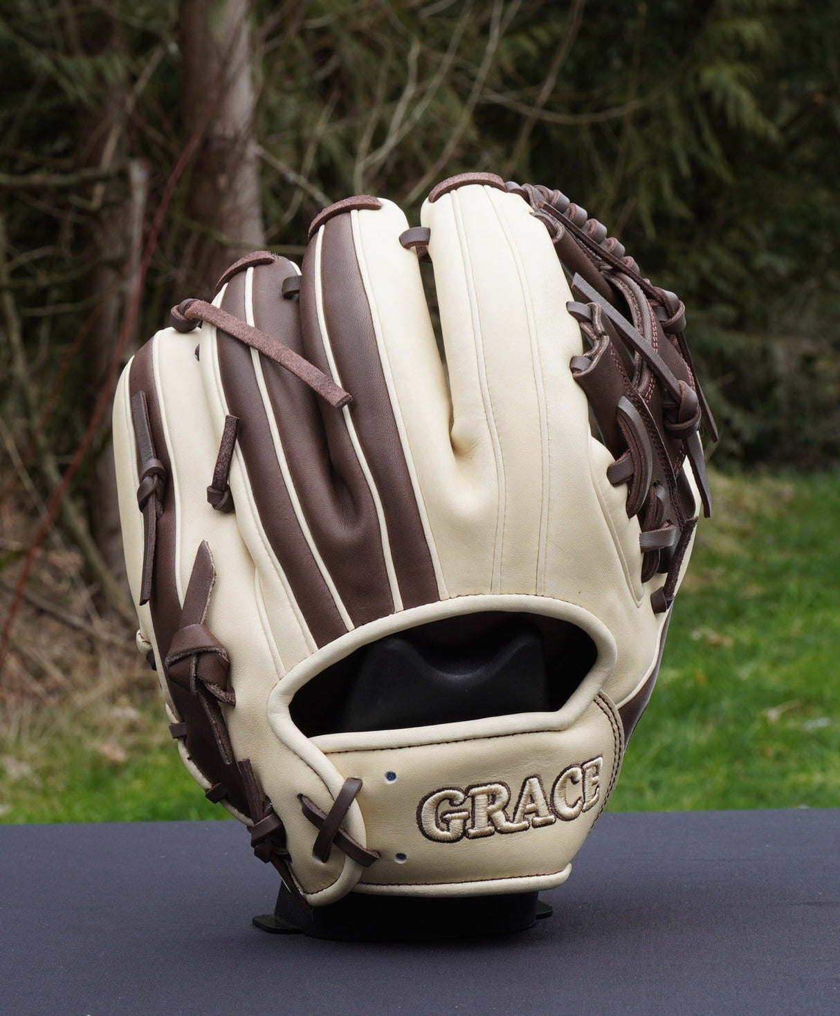 11.50" Infield I-Web Softball Grace Glove