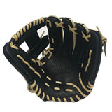 Akadema Torino fielder's mitt in black and beige, palm view