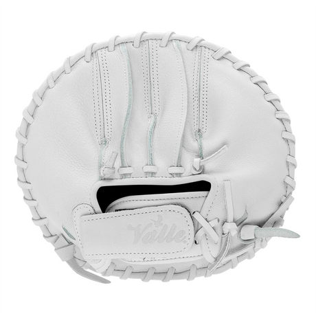 Valle Pro Series training glove, flat mitt, back view